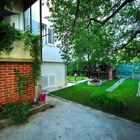 Apartmán Garden *